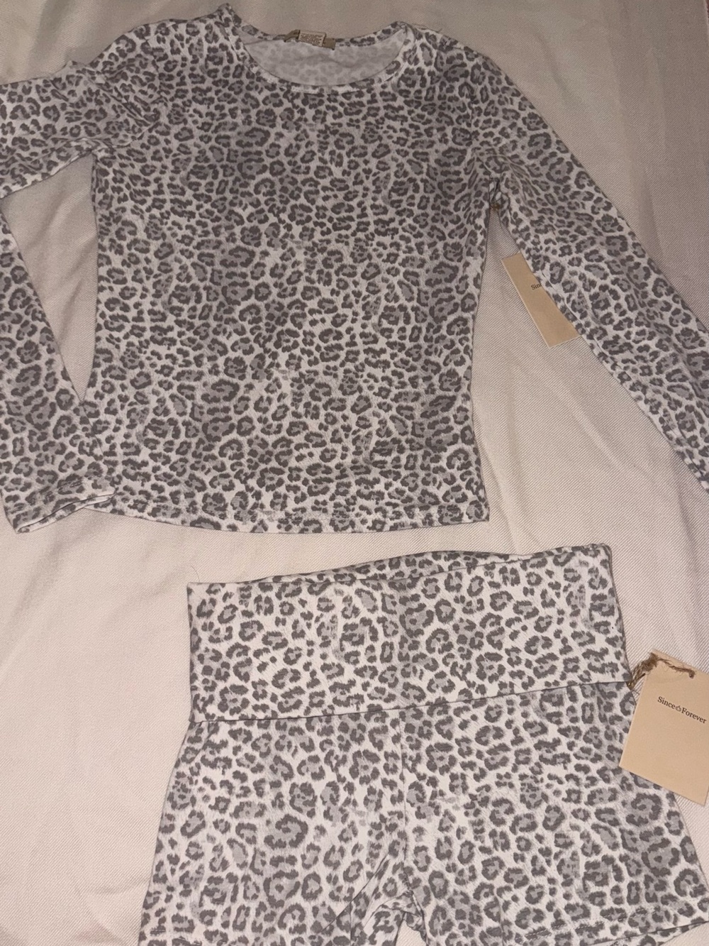 Forever 21 White and Gray Leopard Print Pajama Set